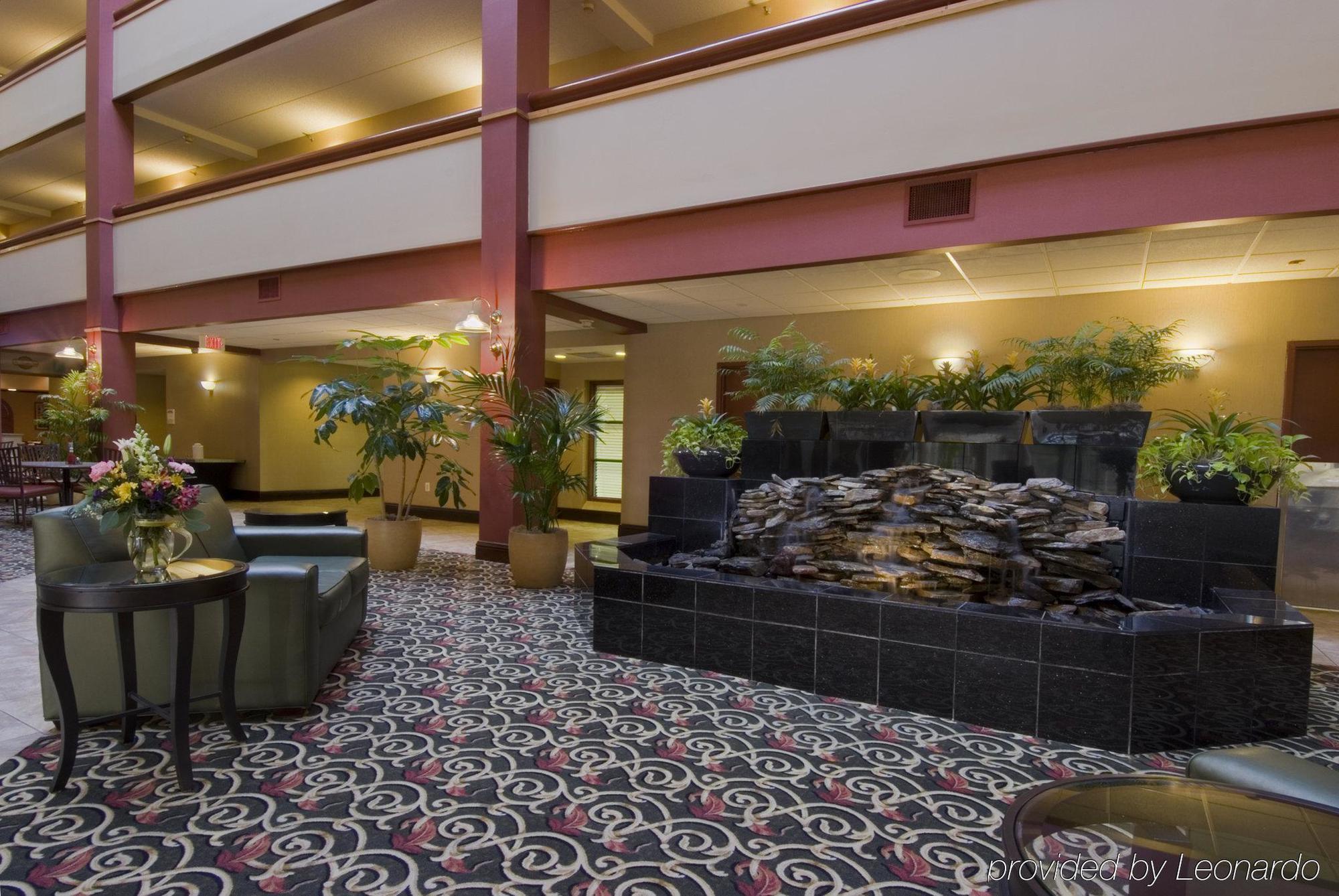 Embassy Hotel 3*