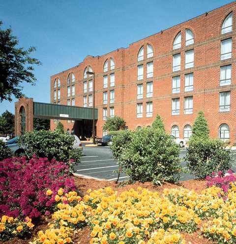 Embassy 3* Williamsburg